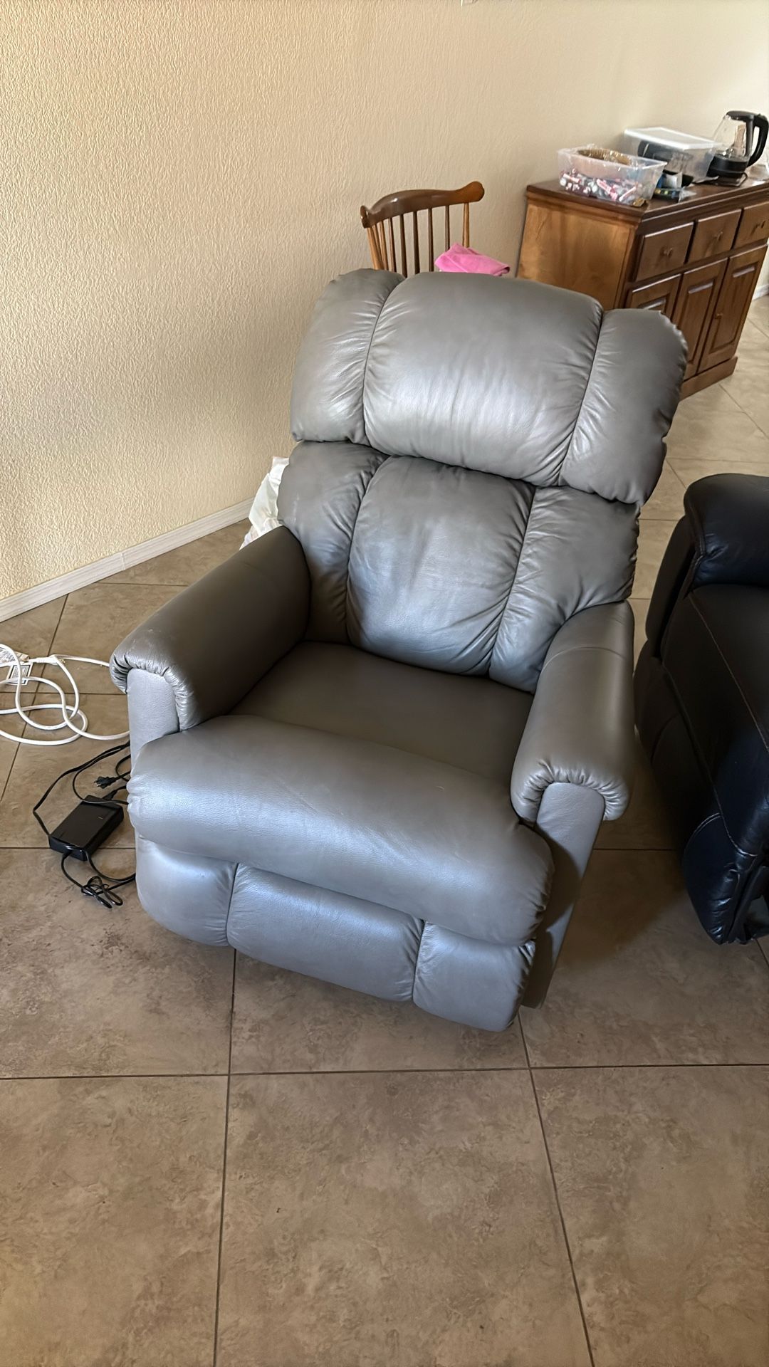 La-Z-boy Electric Recliner Chair
