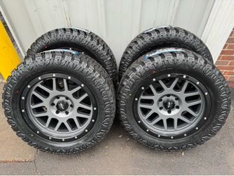 ON SALE  -NEW 20x9 wheels wrapped in RBP 33x12.50R20