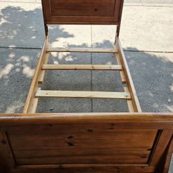 Twin Wood Bedframe