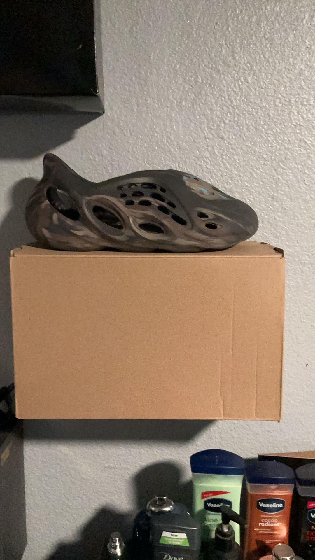 Yezzy foam Runners