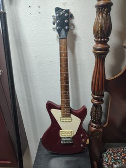 First Act ME434 Offset Electric Guitar
