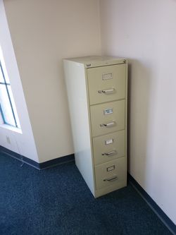 4 draw file cabinet