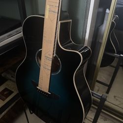Yamaha APX600 Acoustic/Electric Guitar