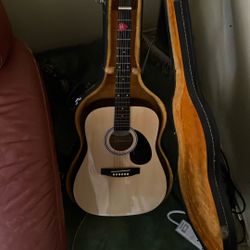 Johnson acoustic Guitar
