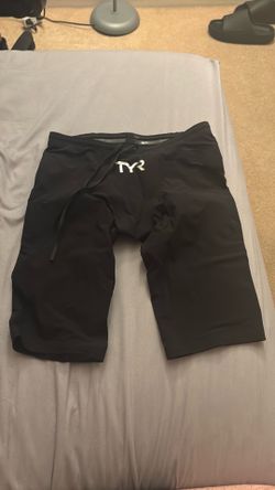 TYR Venzo Tech Suit