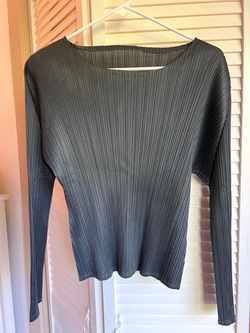 Woman blouse