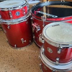 Complete Drumset w/ Cymbals and Hardware