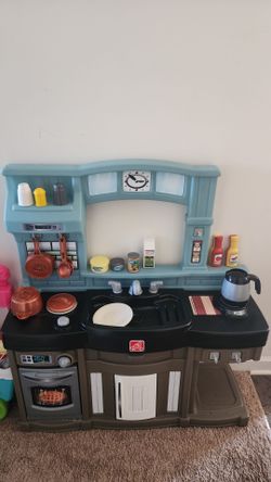 Step2 Kids Play Kitchen with Accessories