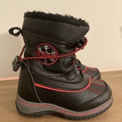 Totes size 6 baby toddler boy girl snow winter boots black red