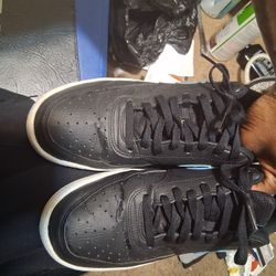Blu White And Black Nike Shoes