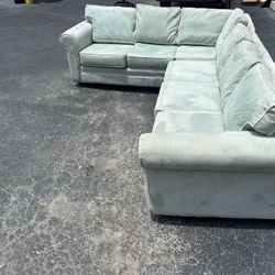 Sectional 