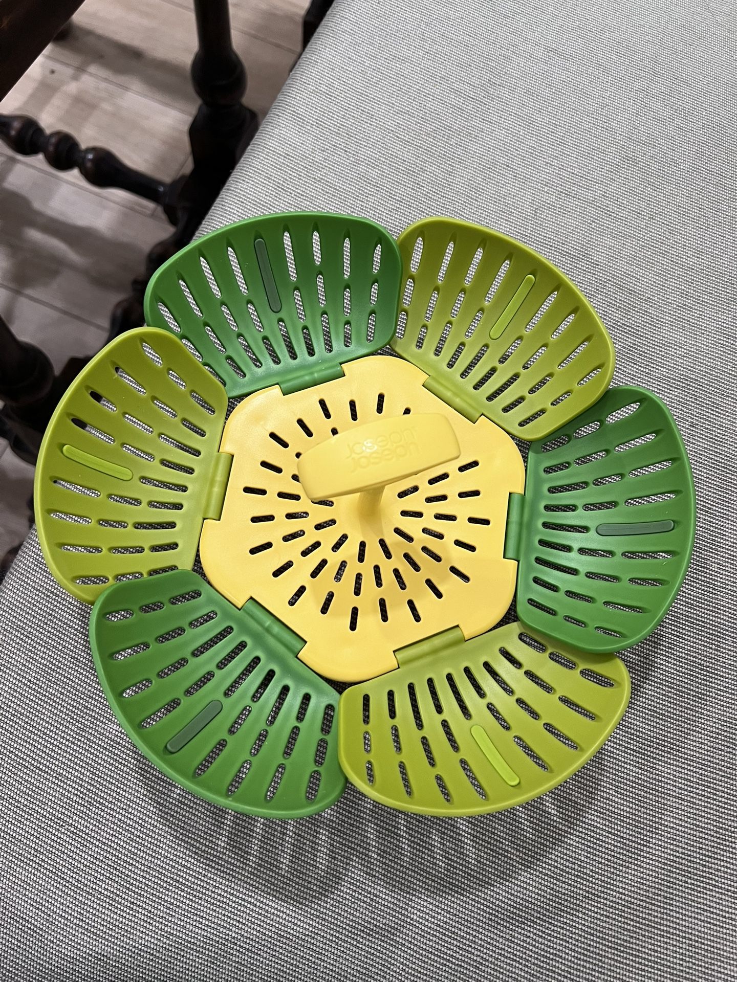 Joseph Joseph Bloom Steamer Basket