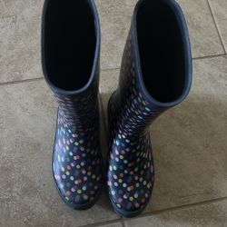 Youth Rain boots Size 3