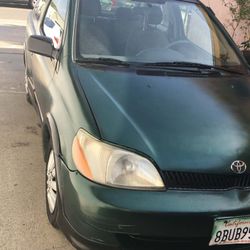 VENDO TOYOTA ECHÓ MOTOR Y TRANSMISIÓN AL 100