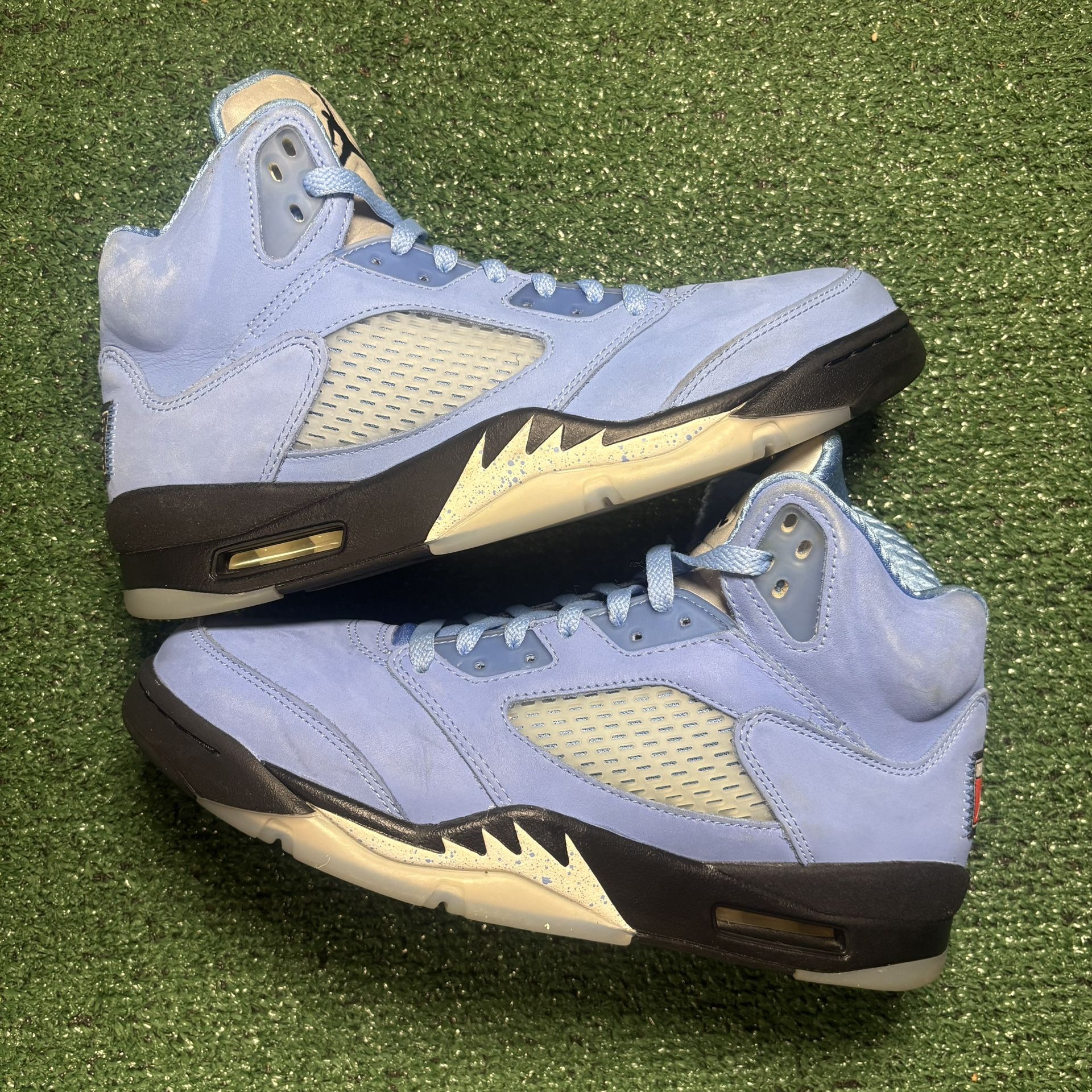 Preowned - Jordan 5 UNC - Size 9.5 - No Box