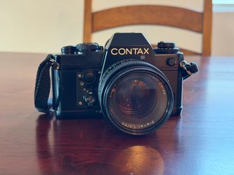 35mm SLR Film Camera - Contax 139 Quartz w/ Zeiss 50 f/1.4
