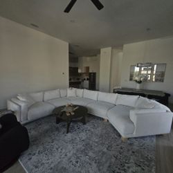 Brand New Sectional Sofa/ Couch