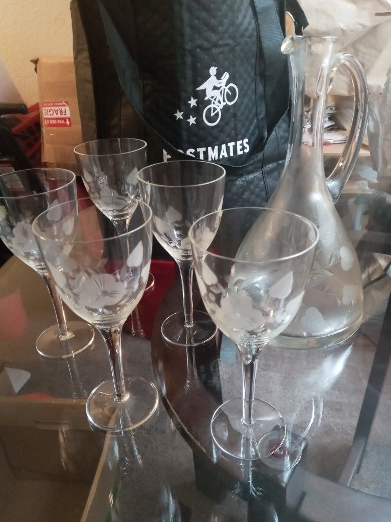 Vintage Romanian Glassware