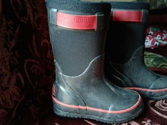 Boots boy 6