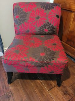 Floral Accent Chair $15