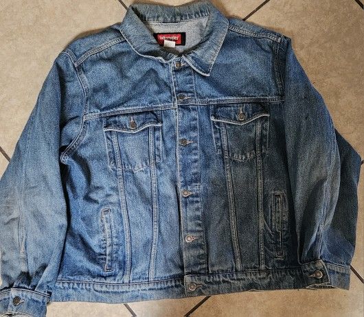90s Wrangler hero jean jacket