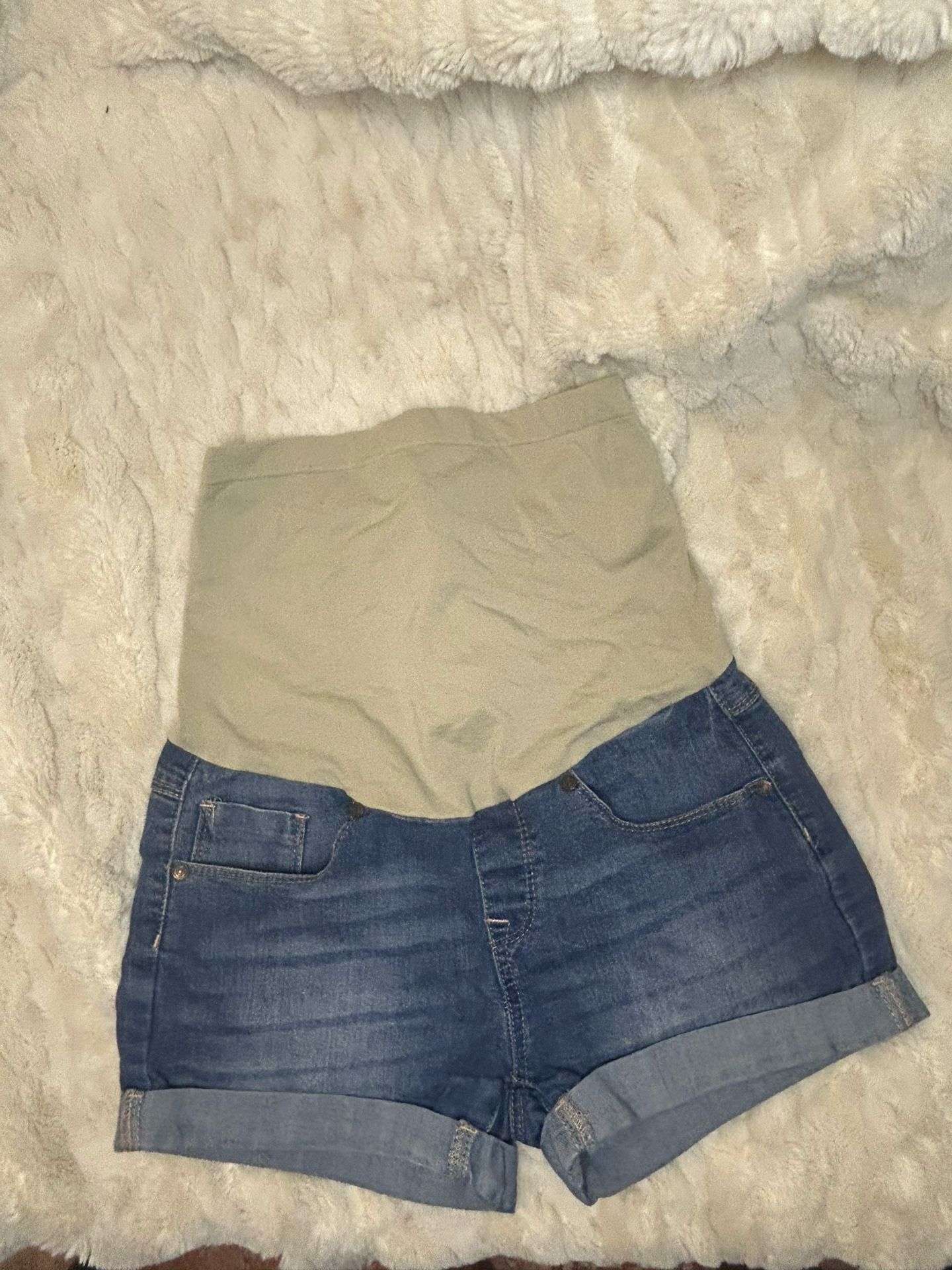 Maternity Clothing And Baby Clothing