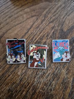 Disneyland hidden mickey Trading pins