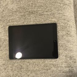 iPad 7th Gen A2197 10.2” Wi-Fi – Non-Working / For Parts or Repair $40 OBO”