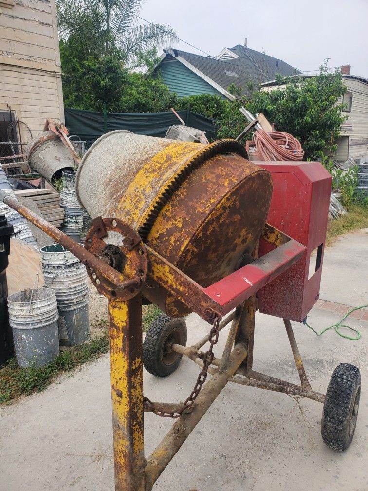 Cement Mixer