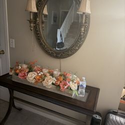 Elegant Entryway Set – Console Table, Mirror & Floral Centerpiece 