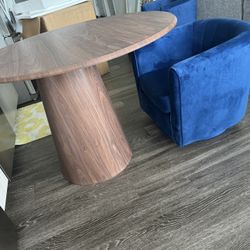 NEW Pedestal Table New - Needs Assembly 