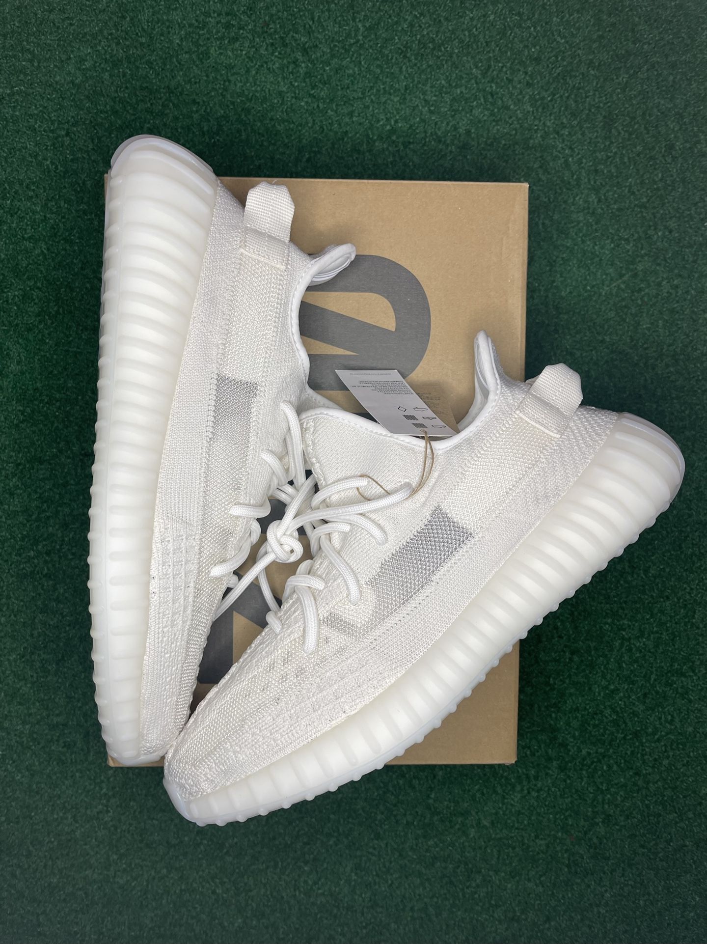 Yeezy Boost 350 V2 Bone 🦴