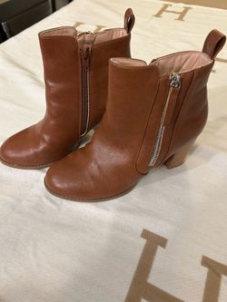 Brown Ankle Boots (Size 8)