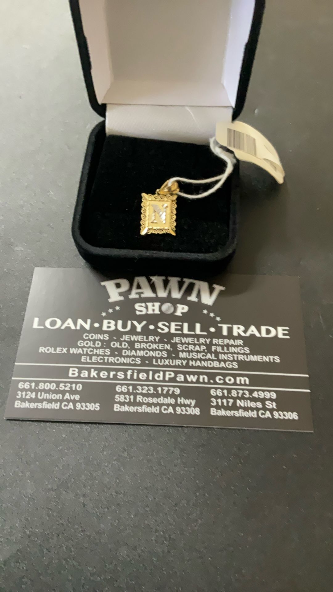 Pendant Letter ( N ) 14kg. 0.7 Dwt ( Layaway Or Acima Leasing Options)