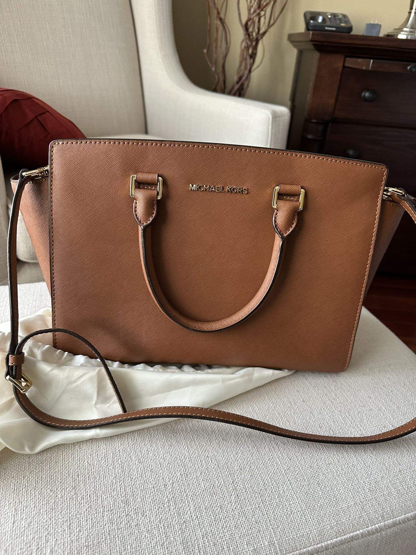 Michael Kors Selma Saffiano Leather Bag Purse