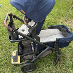 Uppababy Stroller/Bassinet/Mesa Plus Accessories 