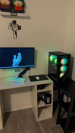 Amazing pc read description !! price is negotiable