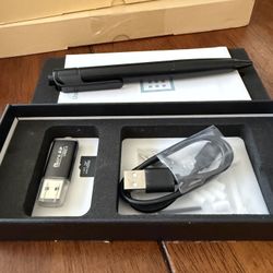 2.7K Small Cam Security Camera, 64 GB Portable Camera Pen, Mini Cam Pen (Glossy Black)