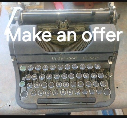 UNDERWOOD NAVY Typewriter This Is The Rare Model