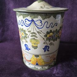 Deruta Maiolica Ceramic lidded canister