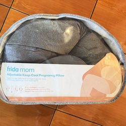 Frida Mom Maternity Pillow