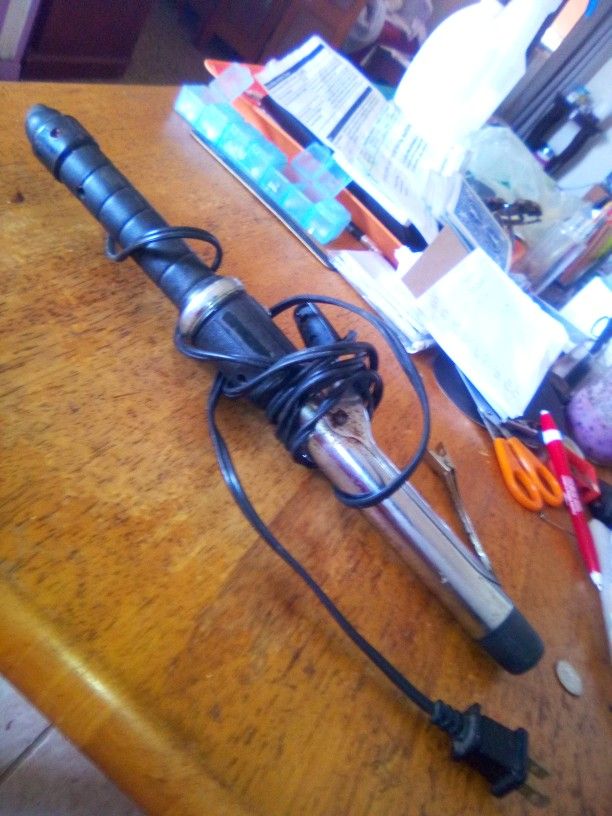 Curling Iron