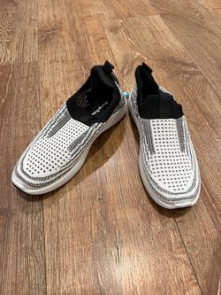 Women’s sneakers