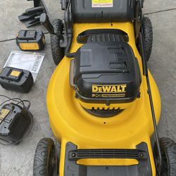 DeWalt lawnmover