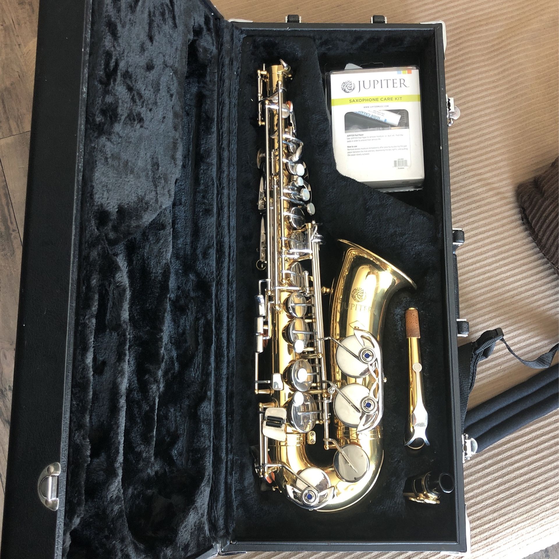 Saxophone Jupiter