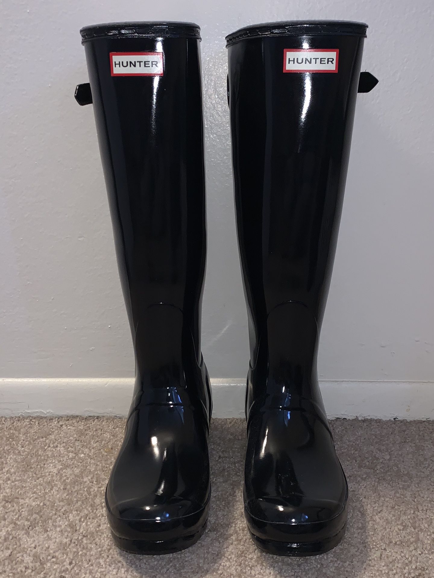 Tall Hunter Boots- Black Gloss size 8