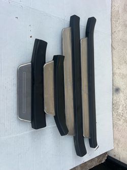 Door scuff plate sill trim set 2004 to 2006 scion xb
