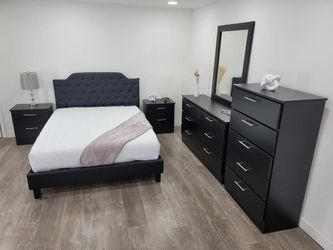Black Bedroom Furniture Set. Perfect StylishForYourHome! - Juego de cuarto ¡ Estilo perfecto para su hogar!