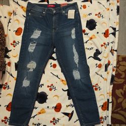 Guess Distressed Skinny Jeans with Tags