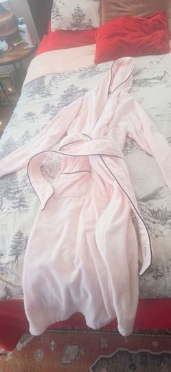 Victoria Secret M/L Robe